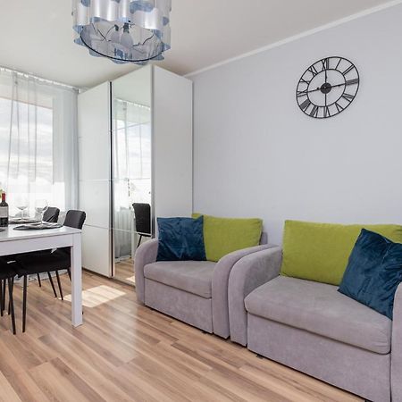Seaview Apartment Gdansk Przymorze By Noclegi Renters Exterior photo