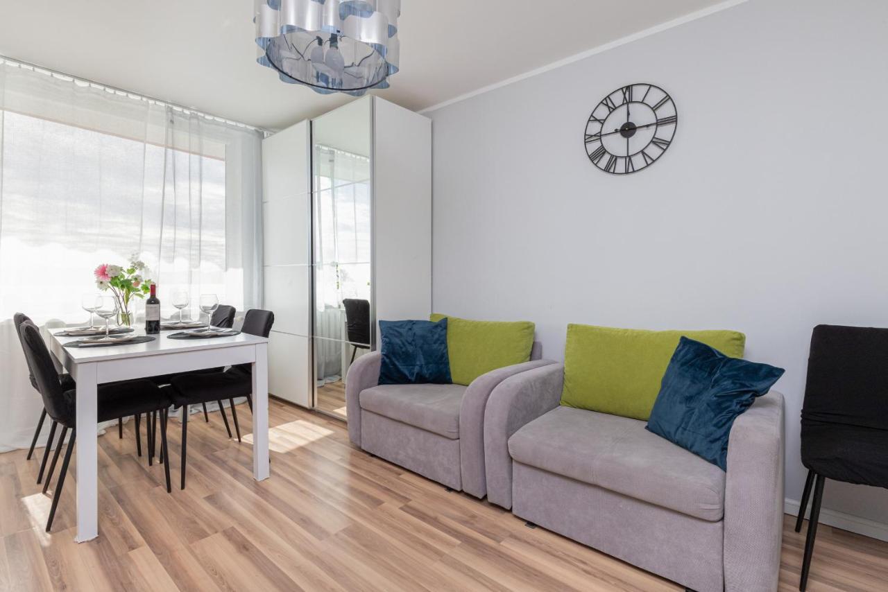 Seaview Apartment Gdansk Przymorze By Noclegi Renters Exterior photo